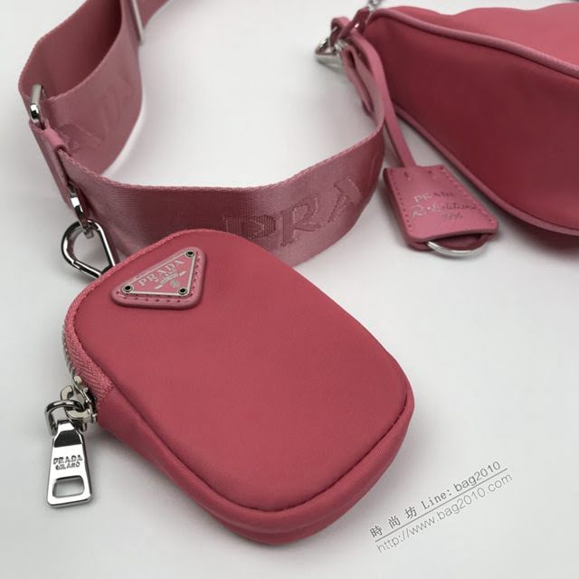 prada女包 普拉達2020新款nylon Hobo手拎包 時尚百搭 prada腋下包 1BH204 Prada單肩斜挎包  pyd2393